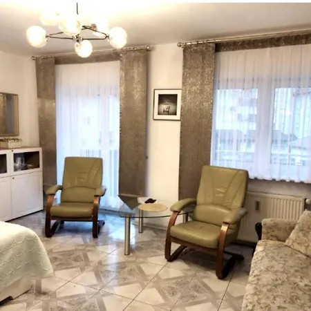 Reksor, Morski شقة
